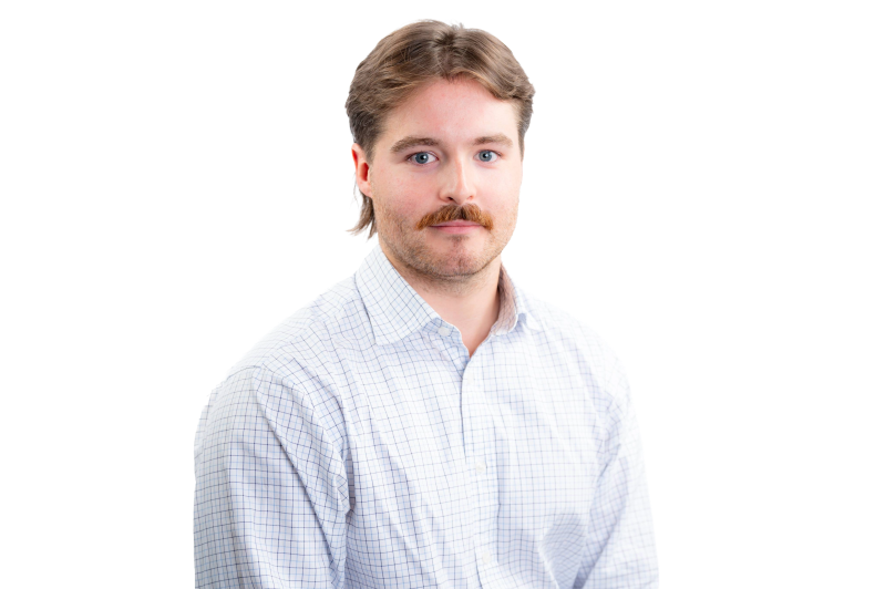 Duncan Headshot 2025_no background